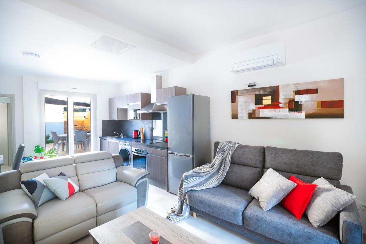 Superbe Appartement A 2 Pas Des Halles, Climatise, Terrasse, Garage Narbonne Dış mekan fotoğraf